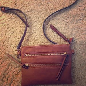Crossbody brown bag